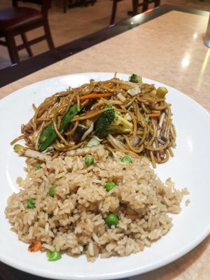 Veggie Lo Mein Combo  at Ma Ma Wok in Charlotte
