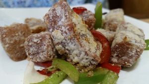 Salt and Pepper Veg Ribs
(made from konjac) at Ma Ma Wok in Charlotte