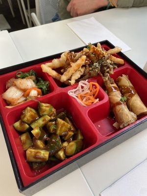 Gemischte Starter Box - extra vegan 🌱   at Meiwei in Bielefeld