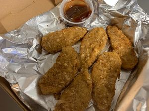 Vegan chicken tender  at Razzos Pizza And Salads in Hayward