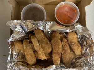 Vegan chicken tenders....  at Razzos Pizza And Salads in Hayward