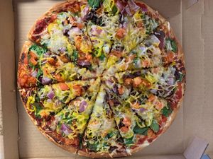 Greek style vegan  pizza  at Razzos Pizza And Salads in Hayward