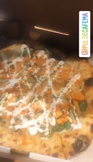 Buffalo Chik’n Pizza  at Pulse Cafe in Hadley