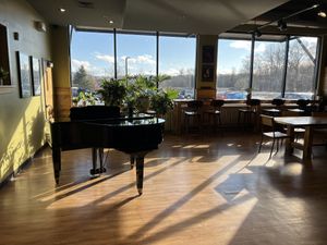 Beautiful baby grand and green atmosphere #Veganuary at Pulse Cafe in Hadley