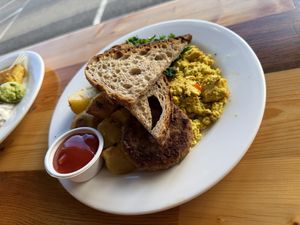 Tofu scramble (didn’t taste like eggs so may not fool non-vegans but was super yummy for me as a tofu lover) 10/10  at Pulse Cafe in Hadley