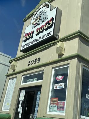 Store front  at Mad Dogs Hot Dogs in Venice