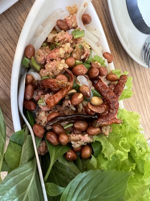 ยำแหนมข้าวทอด  at Talalask in Bangkok