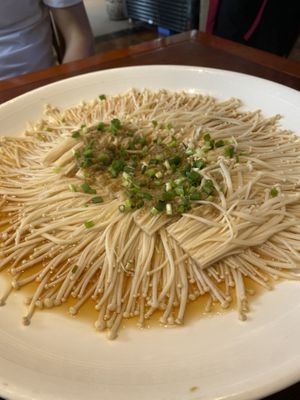   at Tang Shi Fu in Zhangjiajie