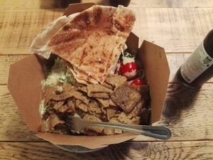 Box option with seitan kebab and different veggies at Gustav Grün - Wolbecker Straße in Muenster