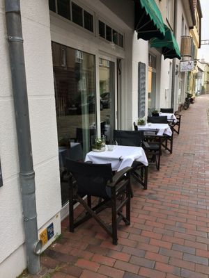 Nice outdoor seating at WunderBar in Guestrow