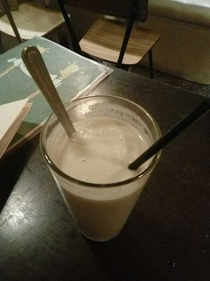 Soy milkshake with avocado and banana at Chelo Cafe in Barcelona
