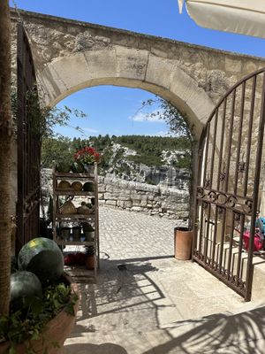 Beautiful surroundings at Les Baux Jus in Les Baux-de-provence