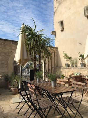 La terrasse at Les Baux Jus in Les Baux-de-provence