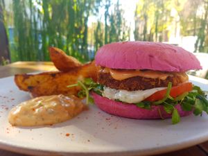 Lentils Burger at Verde Sazon in Santiago