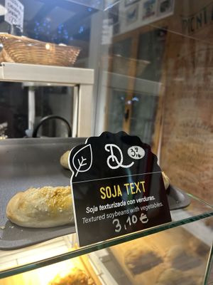  #Veganuary at Dempanadas in Valencia