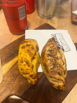 vegan chicken & vegan tofu empanadas   at Dempanadas in Valencia