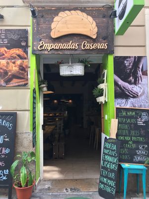 Picnicity at Dempanadas in Valencia