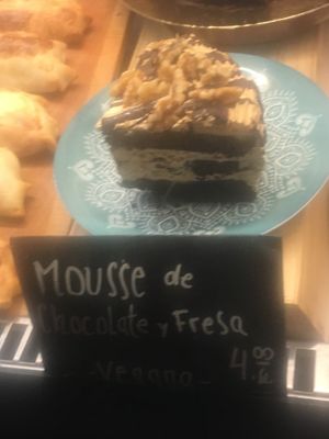 Chocolate and strawberries mousse pie  at Dempanadas in Valencia