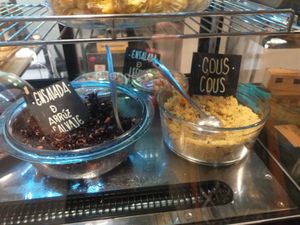 Vegan salads at Dempanadas in Valencia