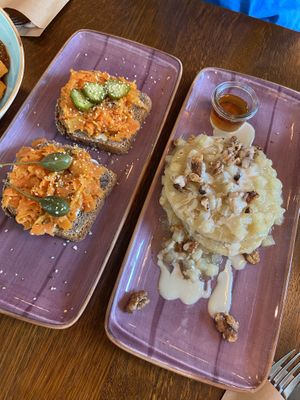 Vegan salmon toast, pancakes  at Beetnut in Zurich