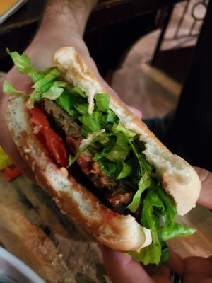 Vegan burger at Scholars Lounge Irish Pub in Rome