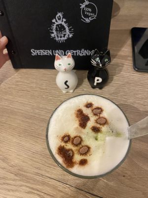 Matcha latte  at Katzencafe Miezhaus in Bielefeld