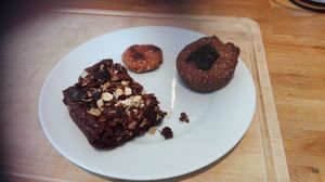 Surprisingly good prune-chia-muffin, delicious choc fudge brownie, small oat cookie at Hoppipolla Yoga Cafe in Lund