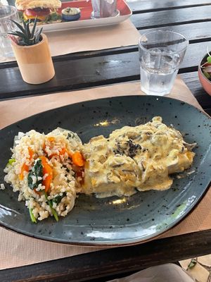 Tofu was sooooo tasty 😋   at Raizes in Quarteira