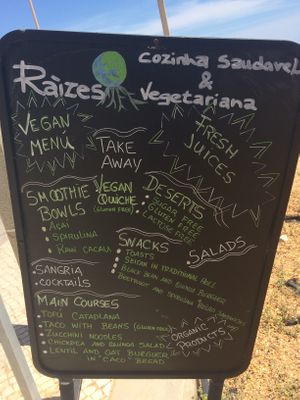 💚🌱 at Raizes in Quarteira