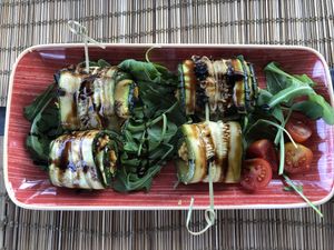 Courgette and hummus SO NICE at Raizes in Quarteira