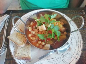 Cataplana de tofu at Raizes in Quarteira