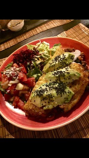 Taco with kidney beans, vegan cheese & avocado😋 at Raizes in Quarteira