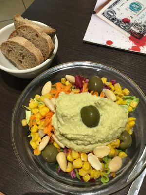 salad at PappaGioia in Florence