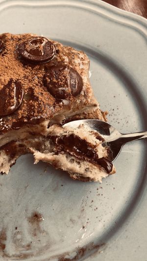 Oat vegan pancakes at GiG - Green is Good in Ericeira