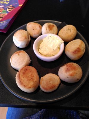 Dough balls (April 2023) at Pizza Express - River House in York