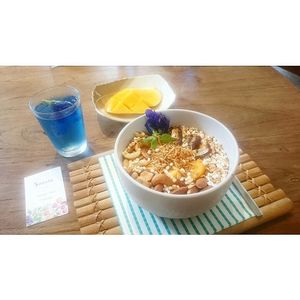 Midnight Summer Bowl at Snooze in Chiang Mai