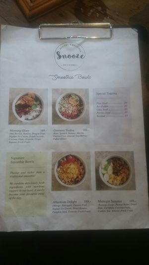 Smoothie Bowls at Snooze in Chiang Mai