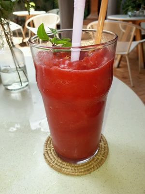 Delicious, Huge Watermelon and Strawberry Smoothie at Snooze in Chiang Mai