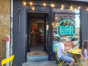  at Kugelpudel Garten Eden in Dortmund