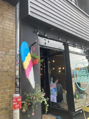   at Kugelpudel Garten Eden in Dortmund