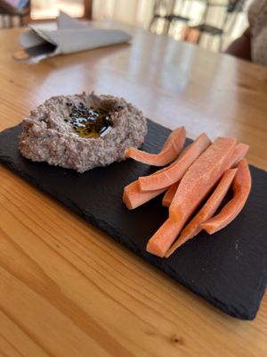 Lentil hummus  at Gaia Loja Restaurante in Rogil