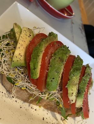 Avocado 🥑  at Lokaal 16 in Den Burg