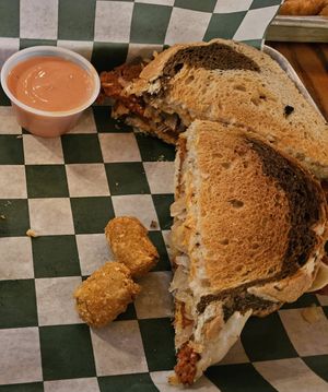  at Harp and Hound in Ogden