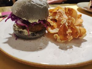 Bao buns con falafel di tempeh e Chips di patate dolci #Veganuary at Soul Kitchen in Genoa