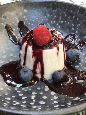 Panacota at Om in Girona