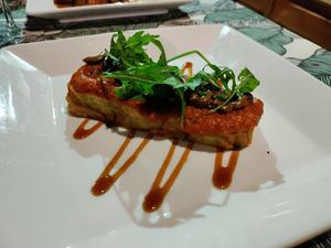 'Patatas bravas' at Om in Girona