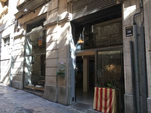 Outside  at Om in Girona