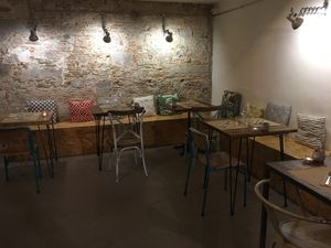 Interior  at Om in Girona