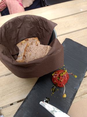 Bread with beet humus at Om in Girona