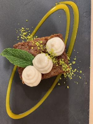 Carrot cake at Om in Girona